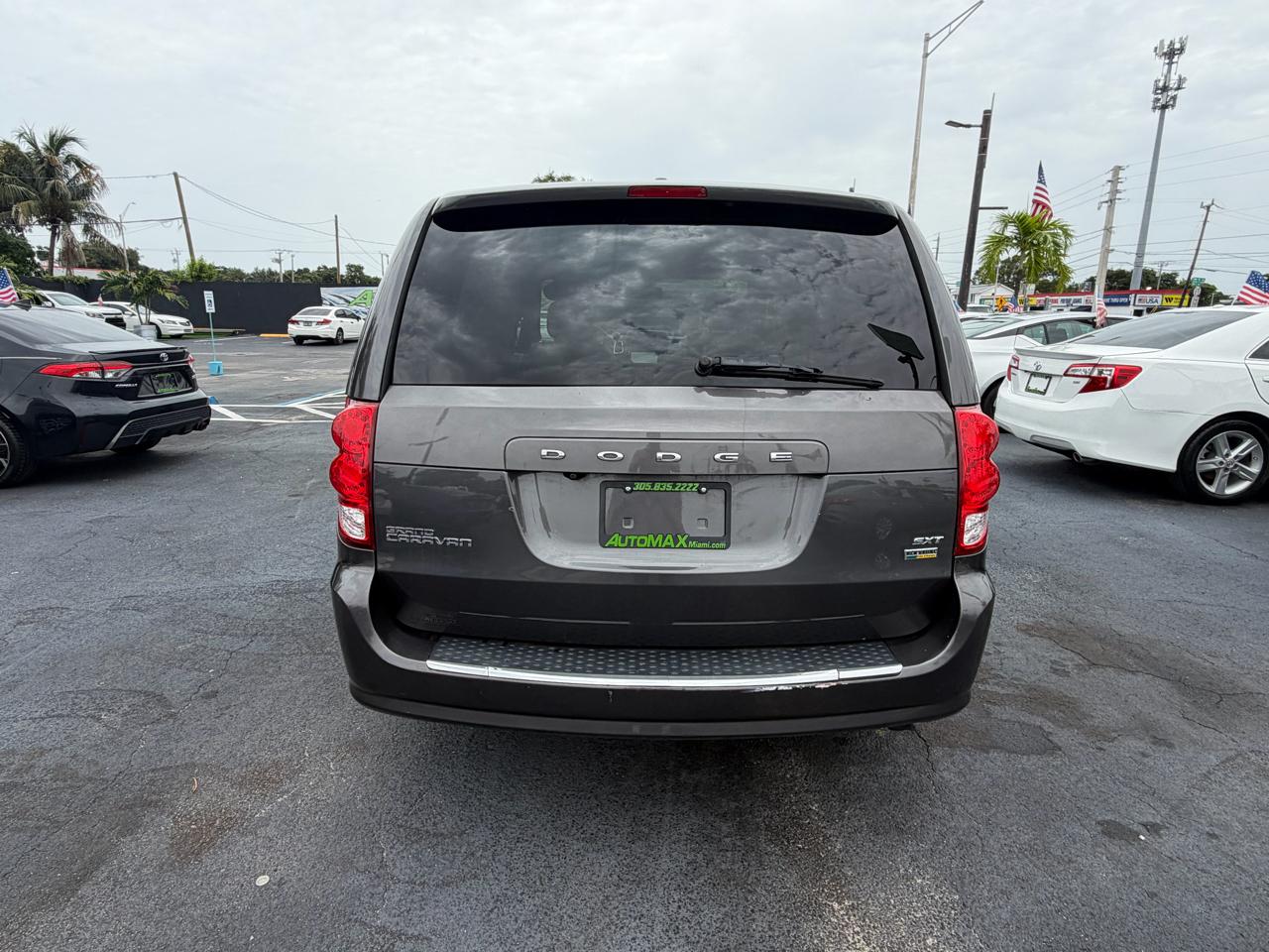 dodge grand caravan 2019 2C4RDGCGXKR761530 image dodge grand caravan 2019 2C4RDGCGXKR761530 image